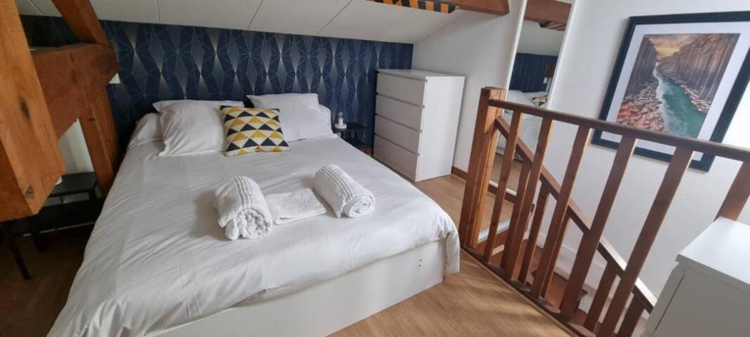 Appartement T2- Le Bon Accueil / Wifi / Parking 昂古莱姆 外观 照片